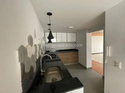 Apartamento de 2 alcobas en arriendo en Cedritos, Bogotá, 110 m² · foto 4 de 9