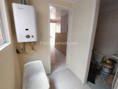 Apartamento de 2 alcobas en arriendo en Santa Paula, Bogotá, 85 m² · foto 4 de 12
