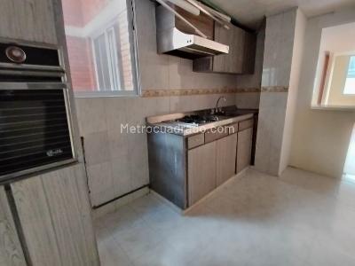 Apartamento de 2 alcobas en arriendo en Santa Paula, Bogotá, 85 m² · foto 9 de 12