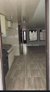 Casa de 3 alcobas en venta en Cedritos, Bogotá, 192 m² · foto 3 de 19