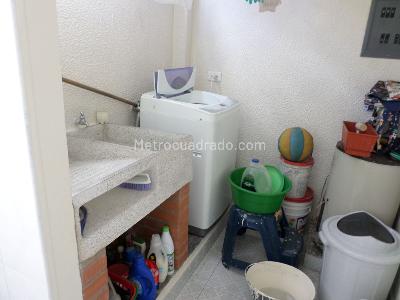 Apartamento de 3 alcobas en venta en Minuto De Dios, Bogotá, 64 m² · foto 4 de 8