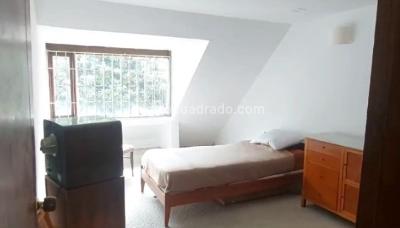 Casa de 5 alcobas en arriendo en Santa Paula Central, Bogotá, 350 m² · foto 8 de 17