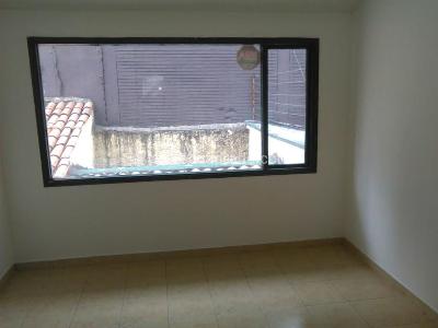 Casa de 3 alcobas en arriendo en Santa Paula, Bogotá, 246 m² · foto 6 de 14
