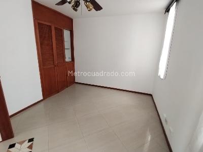 Apartamento de 3 alcobas en arriendo en Cedritos, Bogotá, 70 m² · foto 8 de 14