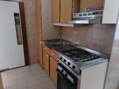 Apartamento de 3 alcobas en arriendo en Cedritos, Bogotá, 70 m² · foto 5 de 14
