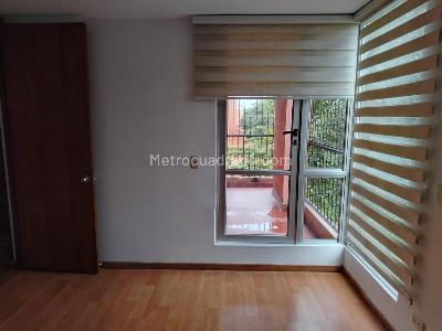 Apartamento de 3 alcobas en arriendo en Cedritos, Bogotá, 70 m² · foto 2 de 14