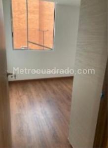 Apartamento en arriendo en Mirandela I, Bogotá · foto 6 de 15