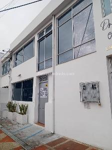 Apartamento de 5 alcobas en arriendo en Santa Barbara Alta, Bogotá, 200 m² · foto 2 de 17