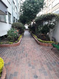 Apartamento de 2 alcobas en arriendo en Cedritos, Bogotá, 70 m² · foto 9 de 12