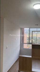 Apartamento de 1 alcoba en arriendo en El Redil, Bogotá, 40 m² · foto 2 de 6