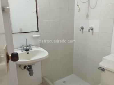 Apartamento de 2 alcobas en venta en Las Orquideas Usaquen, Bogotá, 65 m² · foto 13 de 13