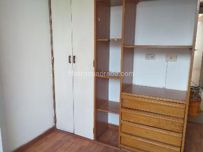 Apartamento de 2 alcobas en venta en Las Orquideas Usaquen, Bogotá, 65 m² · foto 3 de 13