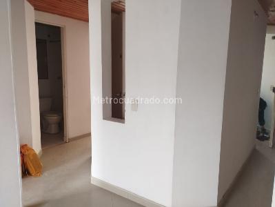 Apartamento de 2 alcobas en venta en Las Orquideas Usaquen, Bogotá, 65 m² · foto 5 de 13