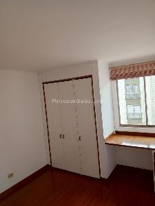Apartamento de 3 alcobas en arriendo en Cedritos, Bogotá, 80 m² · foto 10 de 14
