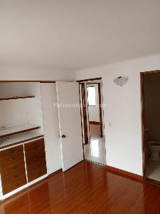 Apartamento de 3 alcobas en arriendo en Cedritos, Bogotá, 80 m² · foto 3 de 14