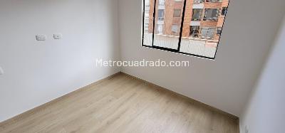 Apartamento en arriendo en Mazuren, Bogotá · foto 10 de 17