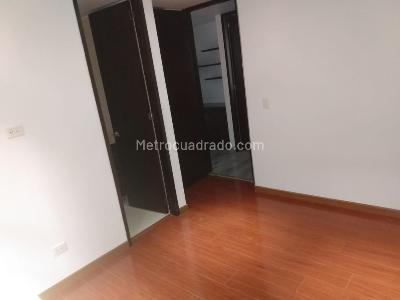 Apartamento de 3 alcobas en arriendo en Puente Largo Ii, Bogotá, 100 m² · foto 9 de 14