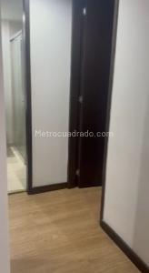 Apartamento de 2 alcobas en arriendo en El Batan, Bogotá, 70 m² · foto 11 de 17