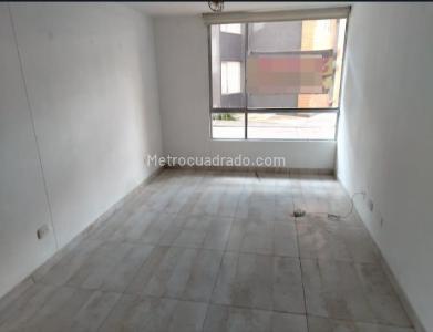 Apartamento de 1 alcoba en venta en El Redil, Bogotá, 40 m² · foto 2 de 8