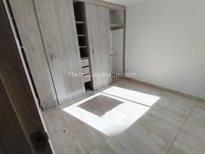 Apartamento de 1 alcoba en venta en El Redil, Bogotá, 40 m² · foto 4 de 8