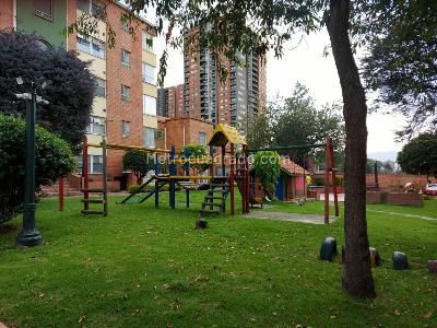 Apartamento de 3 alcobas en venta en El Redil, Bogotá, 74 m² · foto 11 de 11