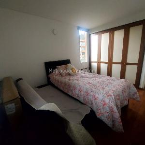 Apartamento de 3 alcobas en venta en El Redil, Bogotá, 74 m² · foto 8 de 11