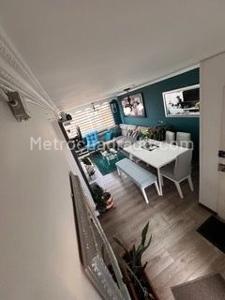 Apartamento de 3 alcobas en venta en Minuto De Dios, Bogotá, 69 m² · foto 7 de 12