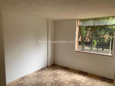 Apartamento en venta en Cedritos, Bogotá · foto 2 de 17