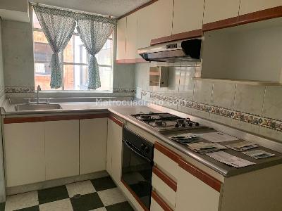 Apartamento en venta en Cedritos, Bogotá · foto 4 de 17
