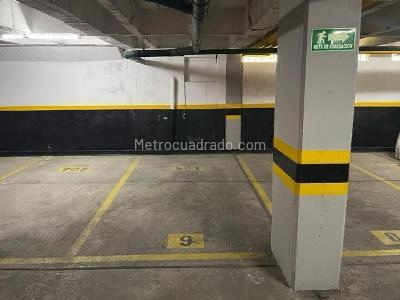 Apartamento de 1 alcoba en arriendo en Santa Barbara, Bogotá, 38 m² · foto 3 de 14