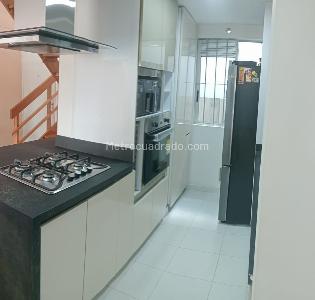 Apartamento de 3 alcobas en arriendo en Colina Campestre, Bogotá, 64 m² · foto 5 de 8