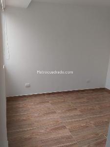 Apartamento en venta en El Redil, Bogotá · foto 8 de 14