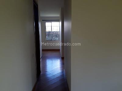 Apartamento en arriendo en Cedritos, Bogotá · foto 9 de 20