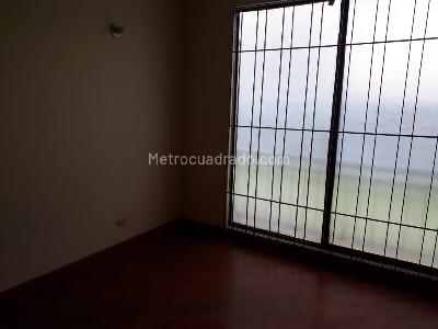 Apartamento en arriendo en Cedritos, Bogotá · foto 16 de 20