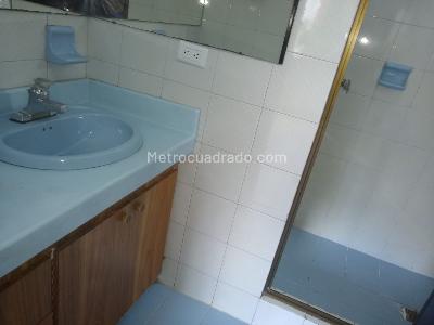 Apartamento en arriendo en Villas De Mediterraneo, Bogotá · foto 13 de 17