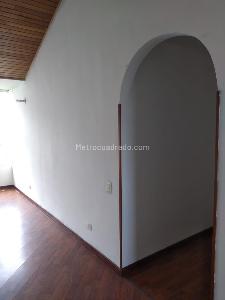 Apartamento en venta en El Redil, Bogotá · foto 6 de 12