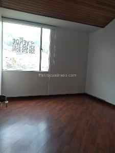 Apartamento en venta en El Redil, Bogotá · foto 9 de 18