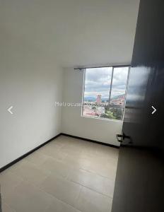Apartamento en venta en San Antonio Norte, Bogotá · foto 5 de 8
