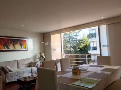Apartamento en venta en El Contador, Bogotá · foto 2 de 12