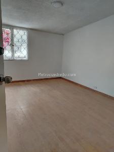 Casa de 5 alcobas en venta en La Castellana, Bogotá, 103 m² · foto 6 de 15