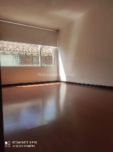 Apartamento en venta en Niza, Bogotá · foto 3 de 19