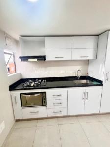 Apartamento en venta en Pasadena, Bogotá · foto 3 de 16