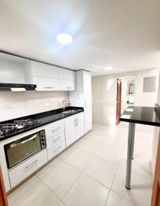 Apartamento en venta en Pasadena, Bogotá · foto 4 de 16