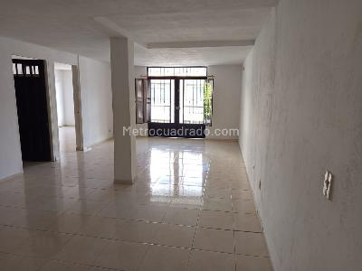 Casa de 2 alcobas en arriendo en Girardot, Girardot, 70 m² · foto 3 de 13