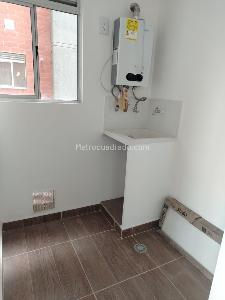 Apartamento de 2 alcobas en arriendo en Mirandela, Bogotá, 45 m² · foto 9 de 11