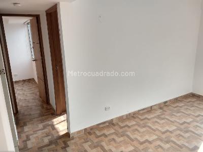 Apartamento de 2 alcobas en arriendo en El Redil, Bogotá, 42 m² · foto 6 de 10