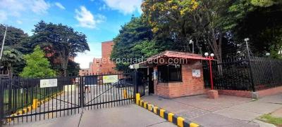 Apartamento de 3 alcobas en arriendo en La Uribe, Bogotá, 60 m² · foto 2 de 14