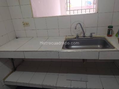 Casa de 5 alcobas en venta en San Pedro I Sector, Bogotá, 80 m² · foto 8 de 13