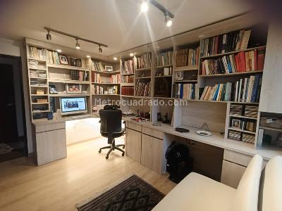Casa en venta en Cedro Bolivar, Bogotá · foto 2 de 20