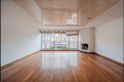 Apartamento de 3 alcobas en arriendo en Belmira (Cedritos), Bogotá, 125 m² · foto 10 de 13